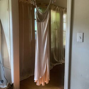 ✨🫶🏽Gorgeous 1930’s ivory spaghetti strap silk dress🫠🫶🏽✨